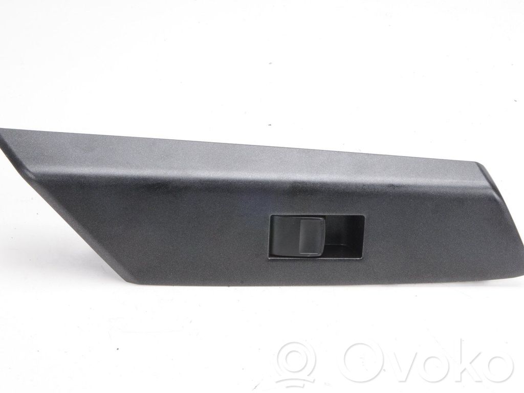 Interruptor de la ventanilla de ventilación   7427142070