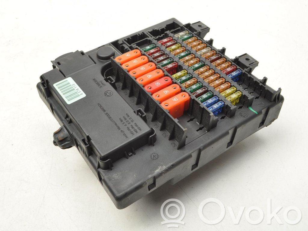 Fuse box set   6905228