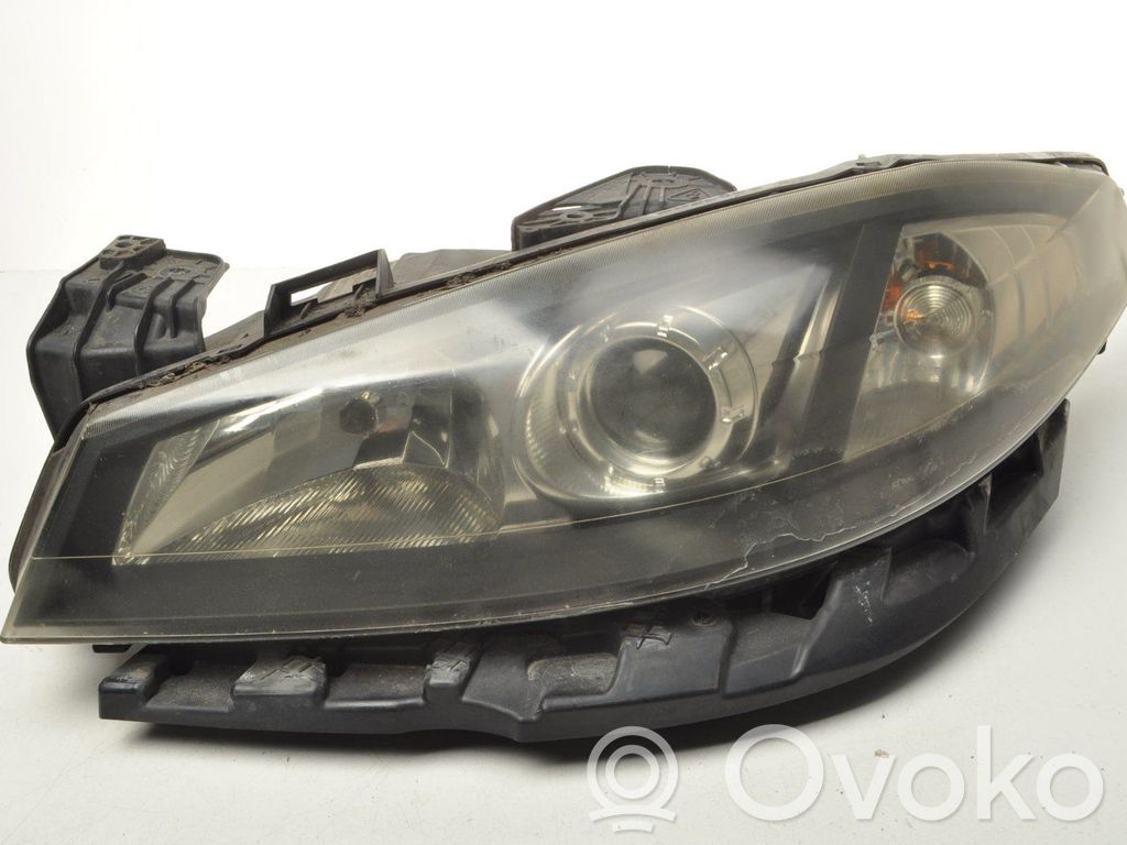 Renault Laguna II Headlight/headlamp 