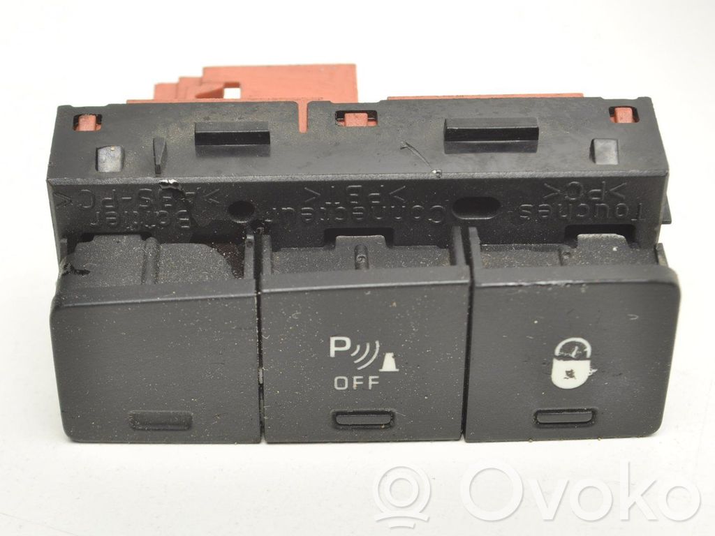 Citroen C3 Picasso Central console control unit 
