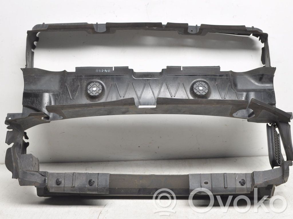 BMW 3 G20 G21 Prowadnica powietrza intercoolera 