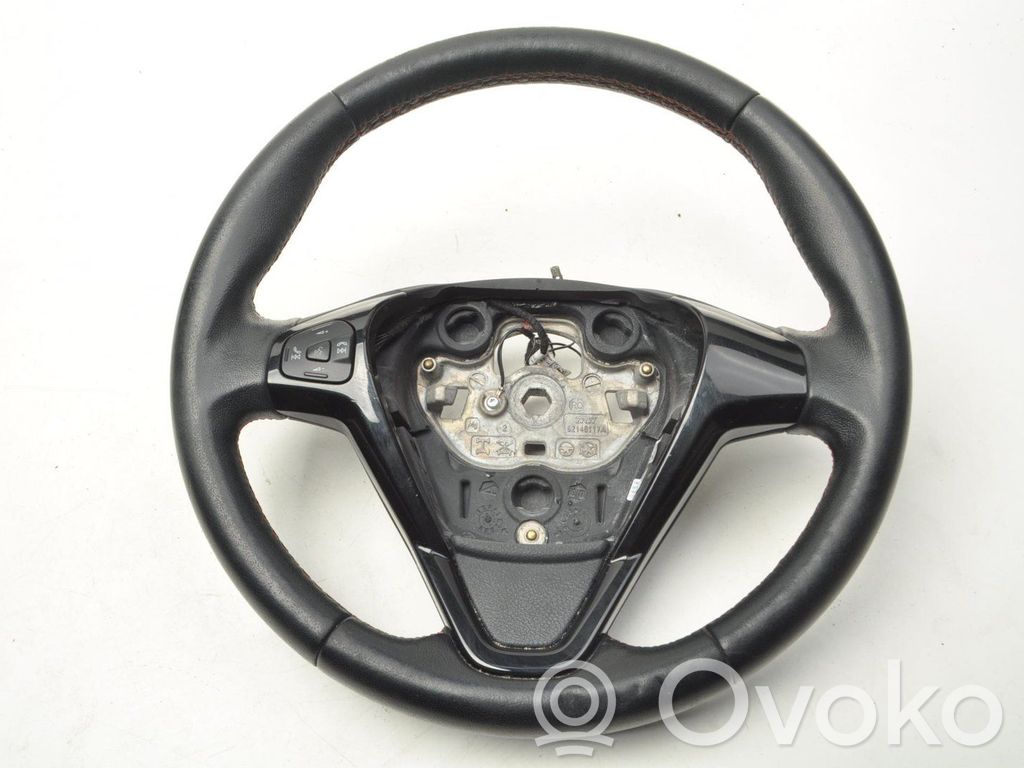 Ohjauspyörä   C1BB3600EA