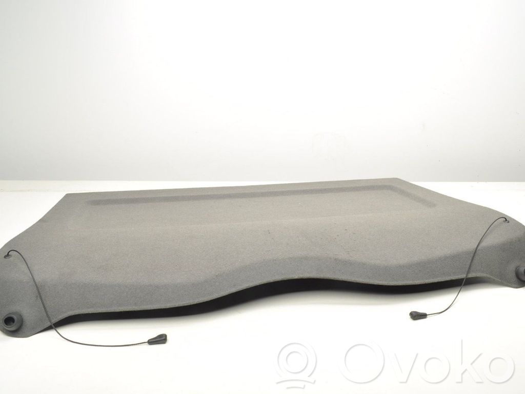 Parcel shelf