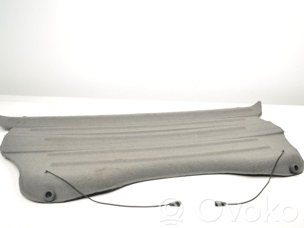 Parcel shelf