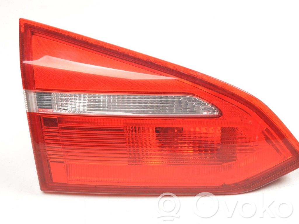 Ford Focus Takaluukun takavalot 