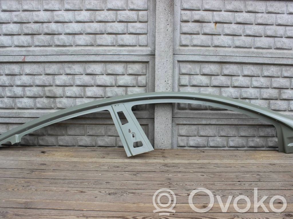 Tesla Model 3 Pillar (middle) 