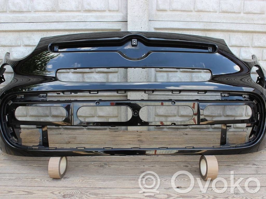 Fiat 500L Front bumper 