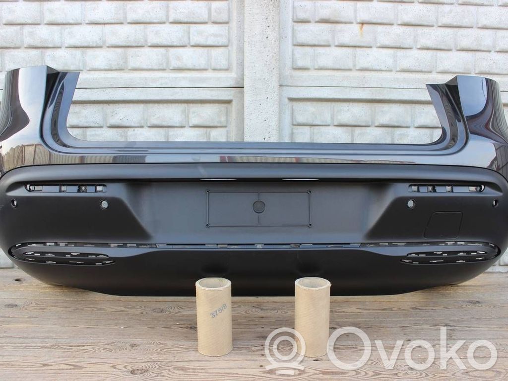 Mercedes-Benz EQC Parachoques 