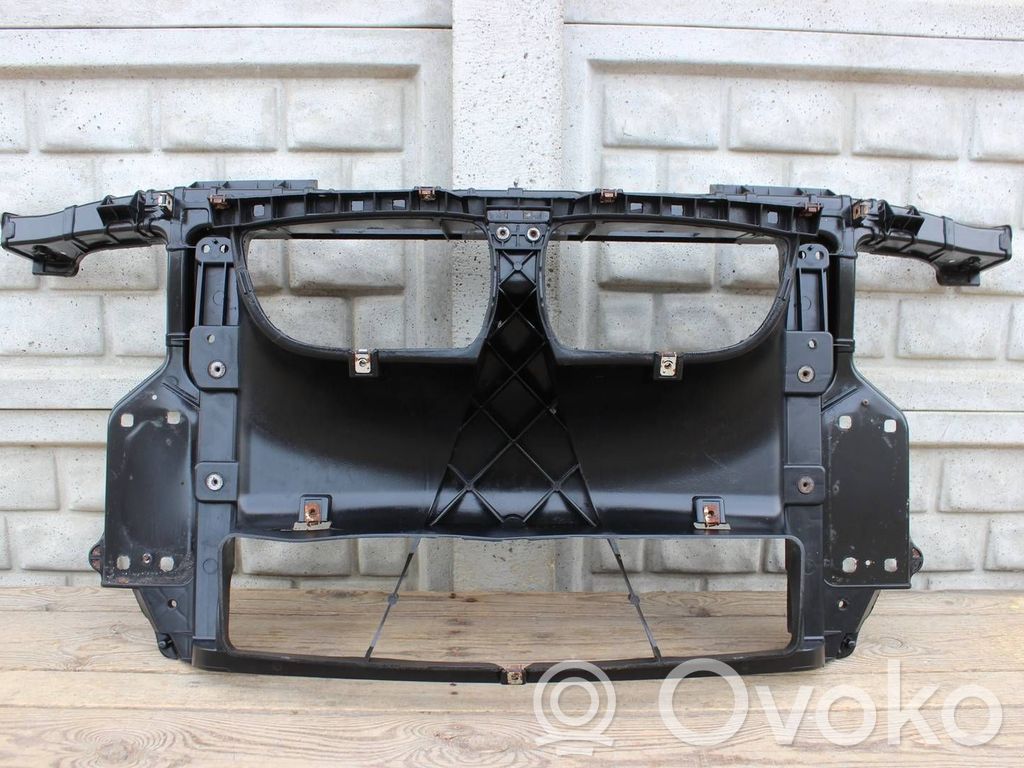 BMW 1 E81 E87 Pannello di supporto del radiatore 