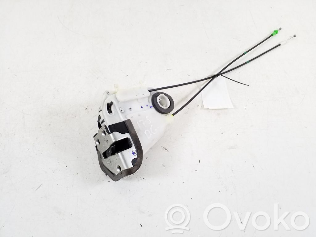 Toyota Yaris Galinių durų spyna 