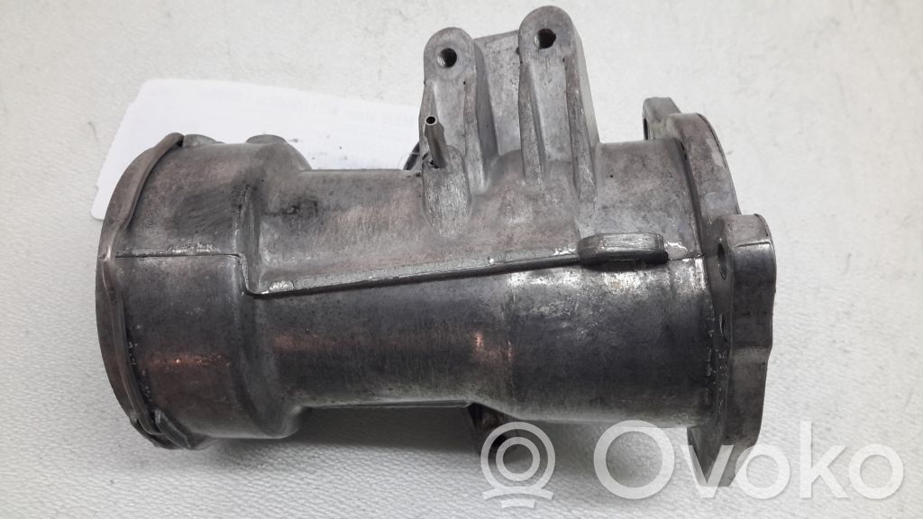 Mercedes-Benz E W211 Клапан EGR 