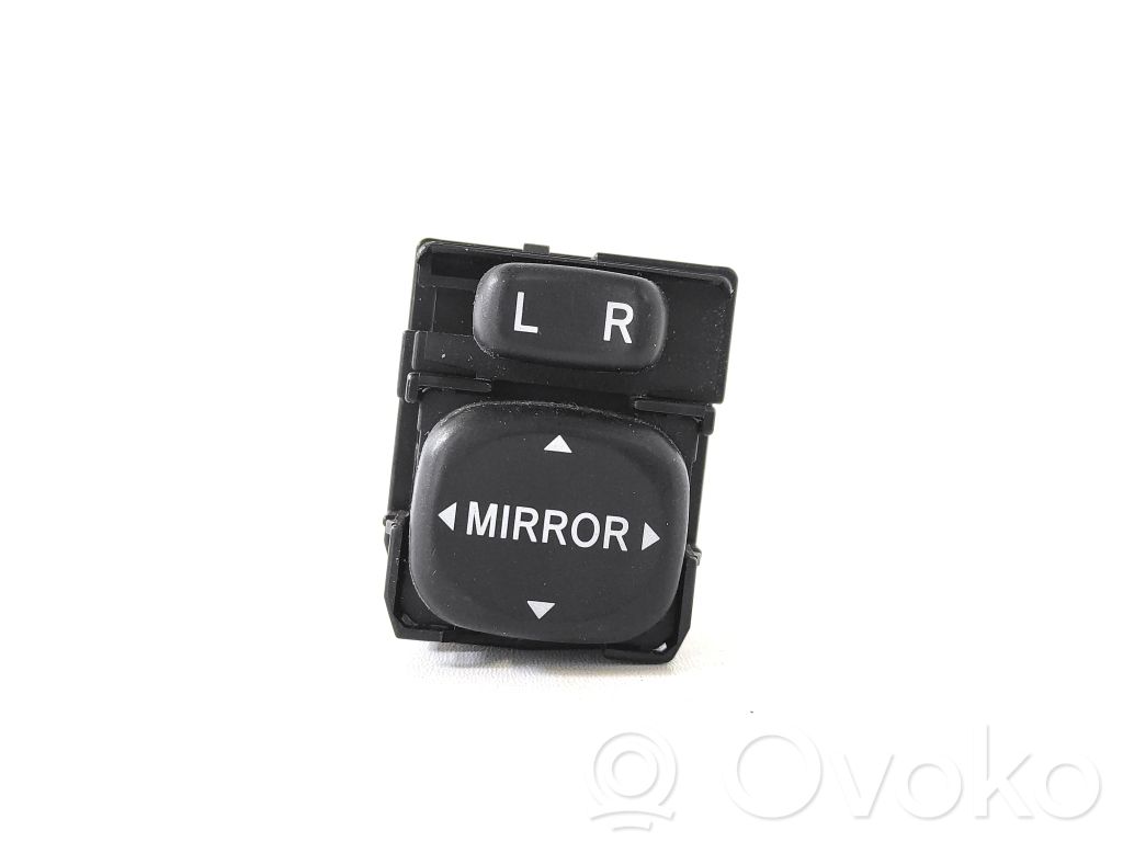 Toyota Corolla Verso E121 Wing mirror switch 