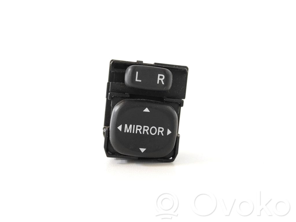 Toyota Corolla Verso E121 Wing mirror switch 