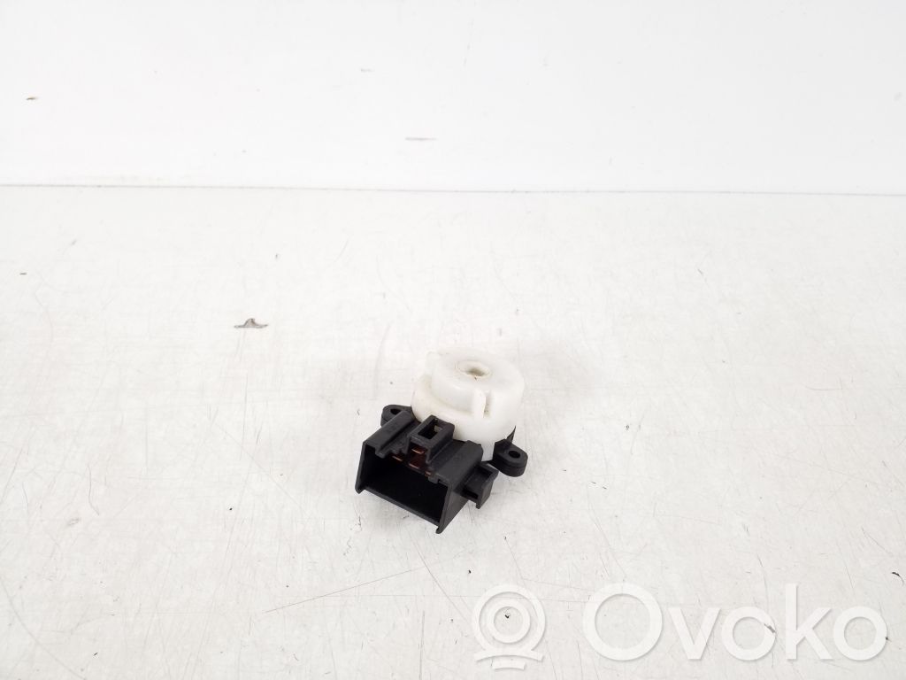 Toyota Corolla E120 E130 Ignition lock contact 
