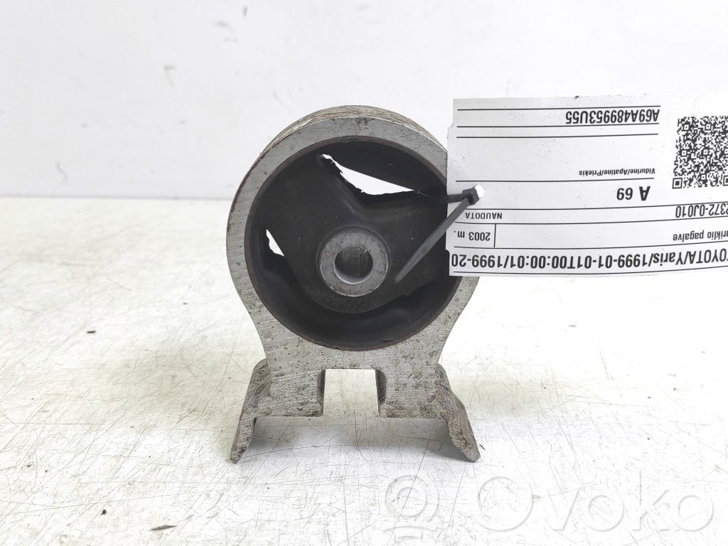 Toyota Yaris Engine mount bracket 