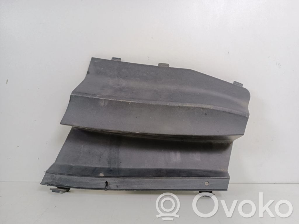 Toyota Auris 150 Wiper trim 