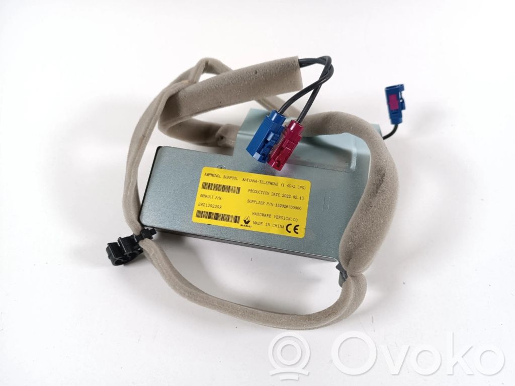 GPS-pystyantenni   282129229R