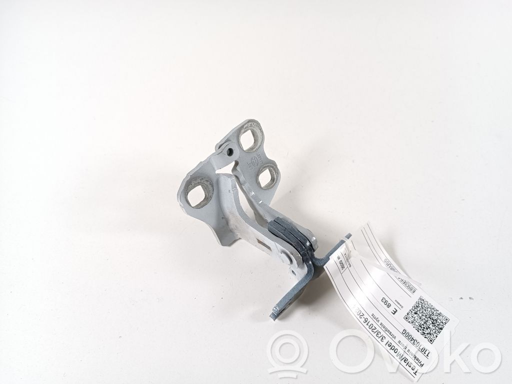 Front door upper hinge   110103400G