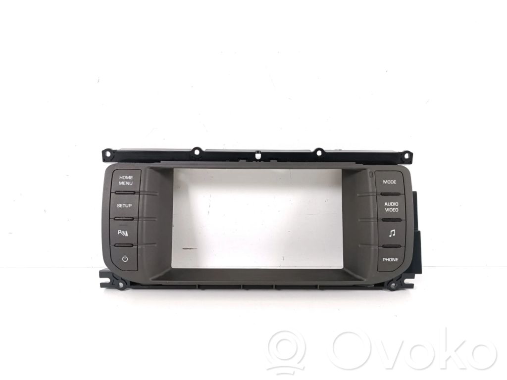 Panel radia   EJ3218C858EC,LR047438