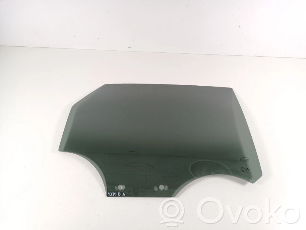 Citroen C4 X Luna de la puerta trasera 