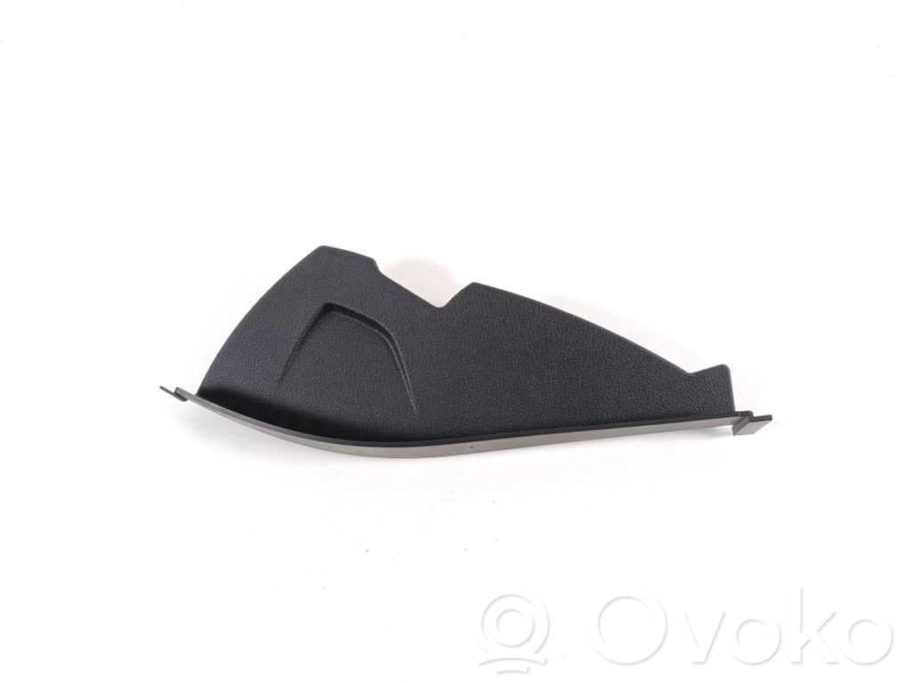 BMW 2 F46 Ornament bord 