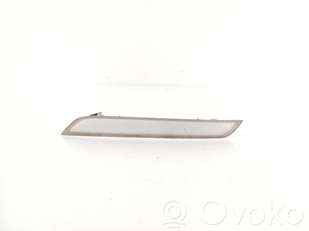 BMW X6 E71 Front reflector 