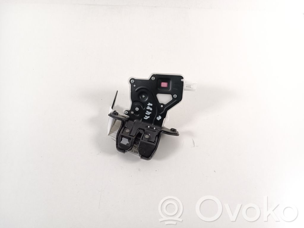 Renault Kadjar Loading door lock 