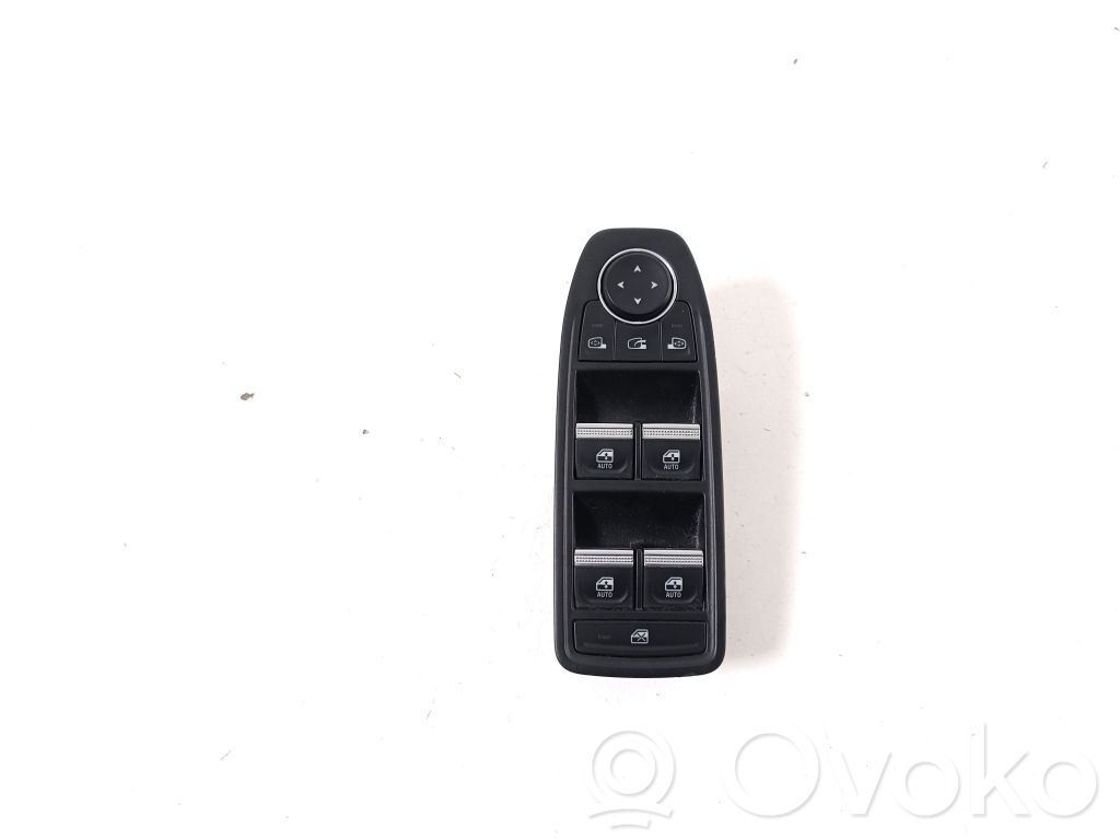 Renault Clio V Interruptor del elevalunas eléctrico 