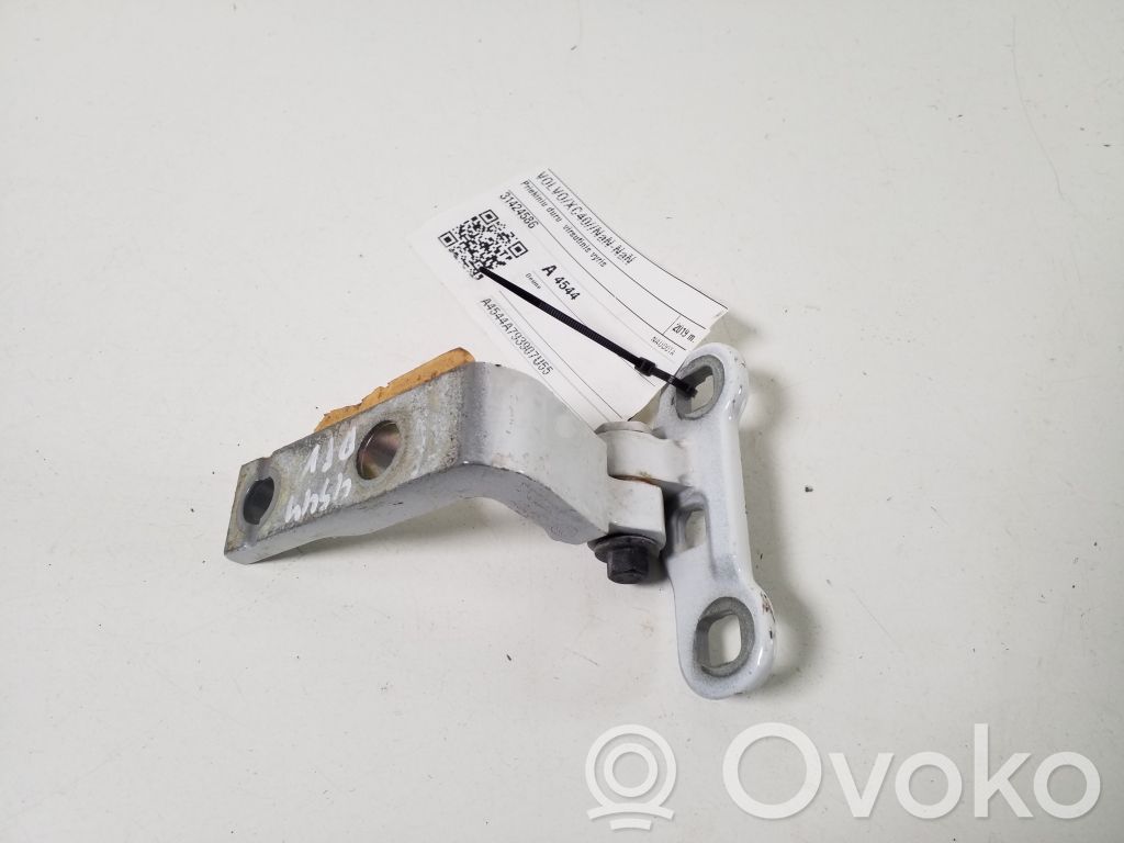 Volvo XC40 Front door upper hinge 