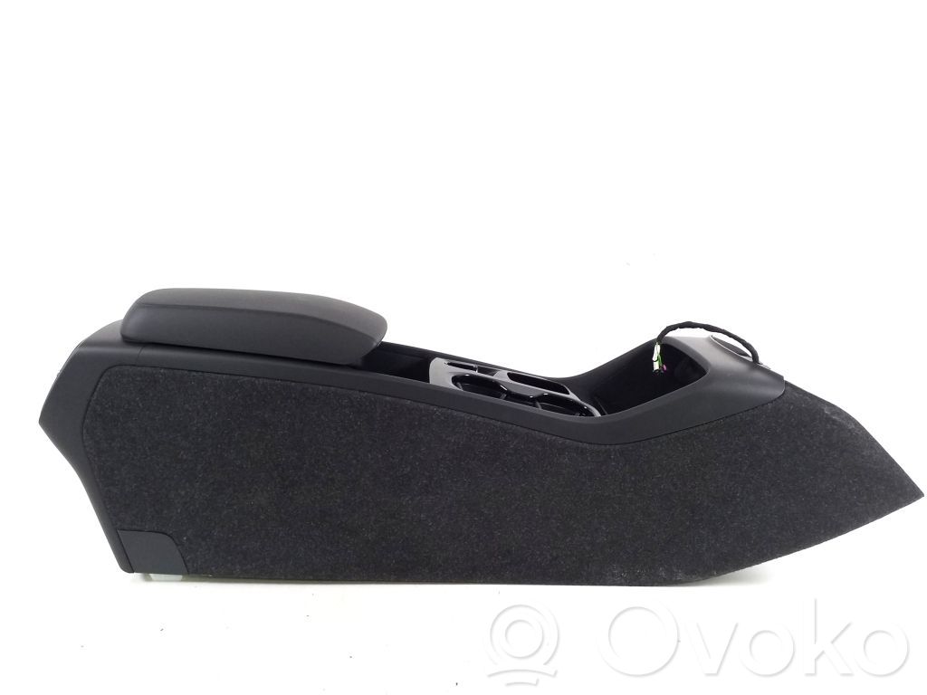 Volvo XC40 Reposabrazos 