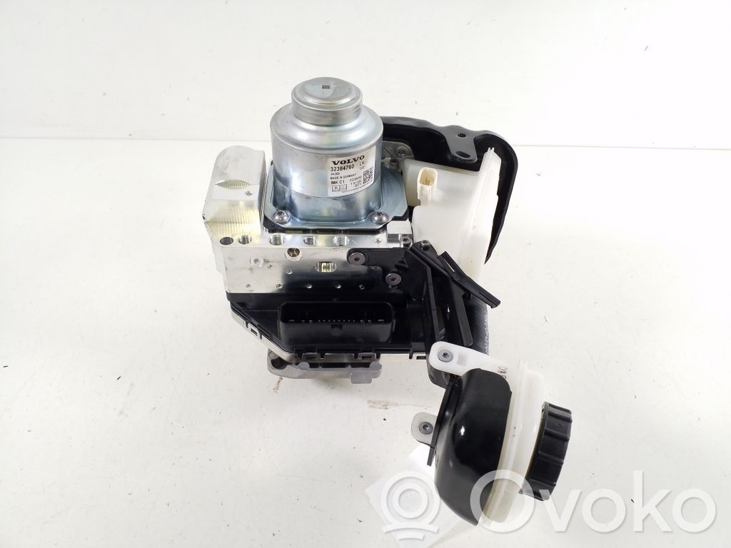 Volvo XC40 ABS bloks 