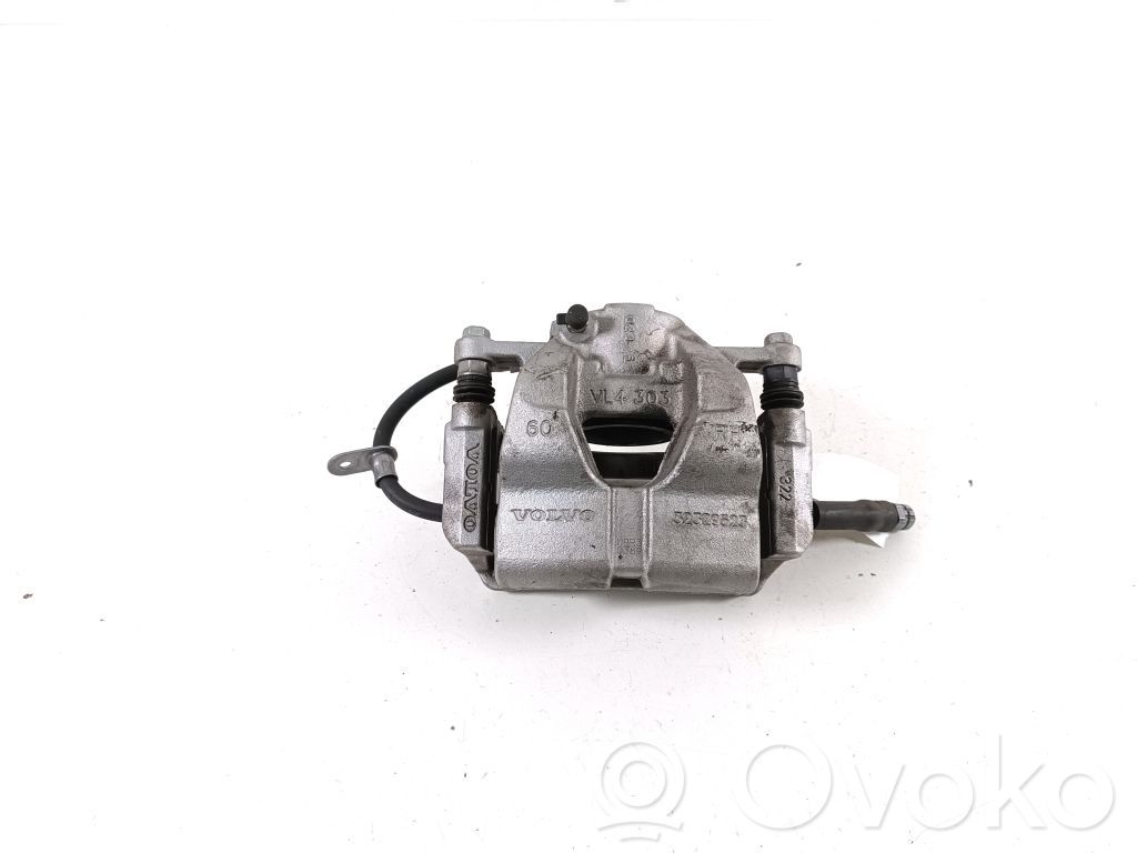 Volvo XC40 Etujarrusatula 