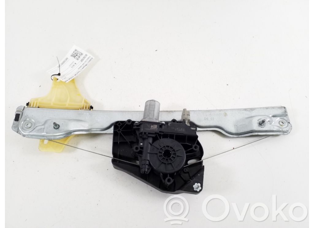 Renault Megane E-Tech Front door window regulator with motor 