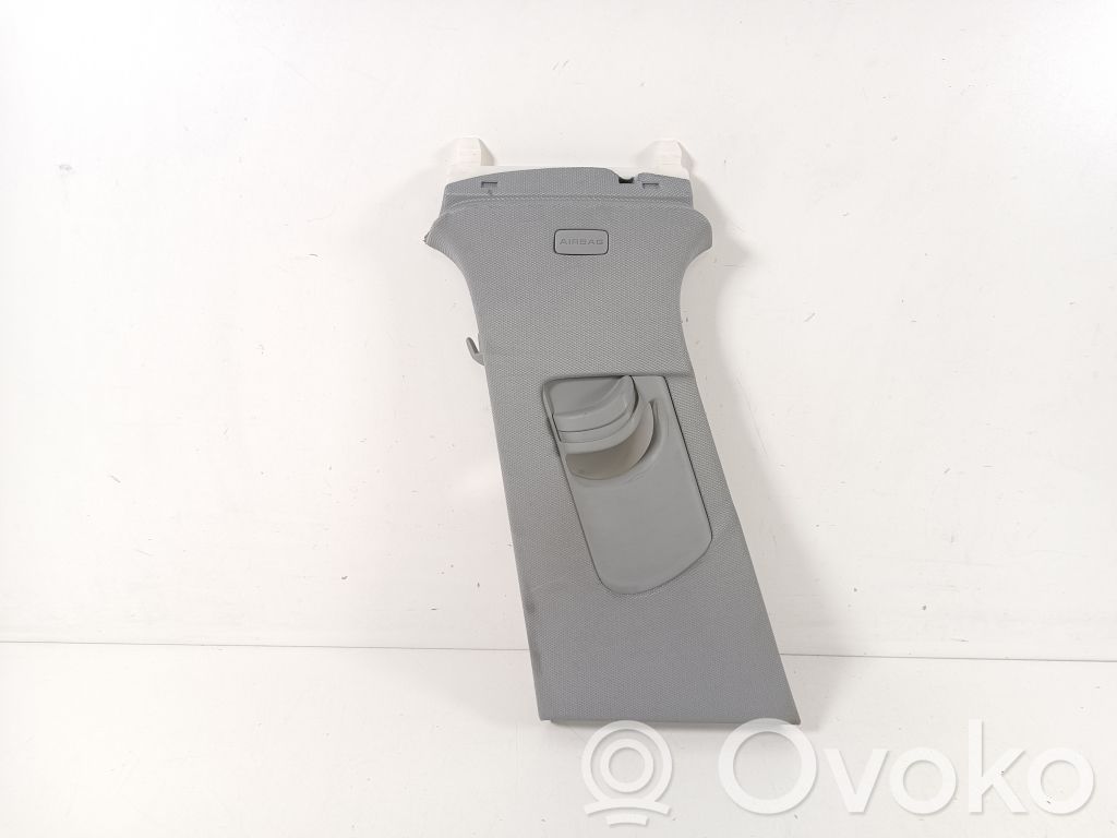 Audi A4 S4 B9 Osłona górna słupka / B 