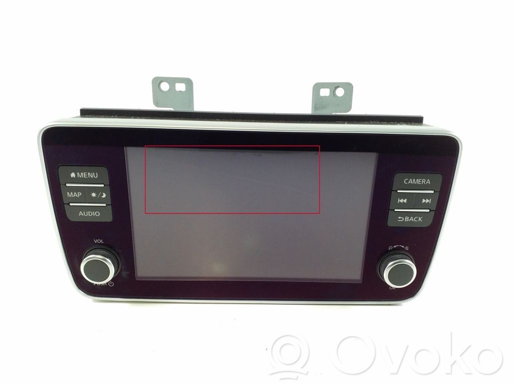 Nissan Leaf II (ZE1) Panel / Radioodtwarzacz CD/DVD/GPS 