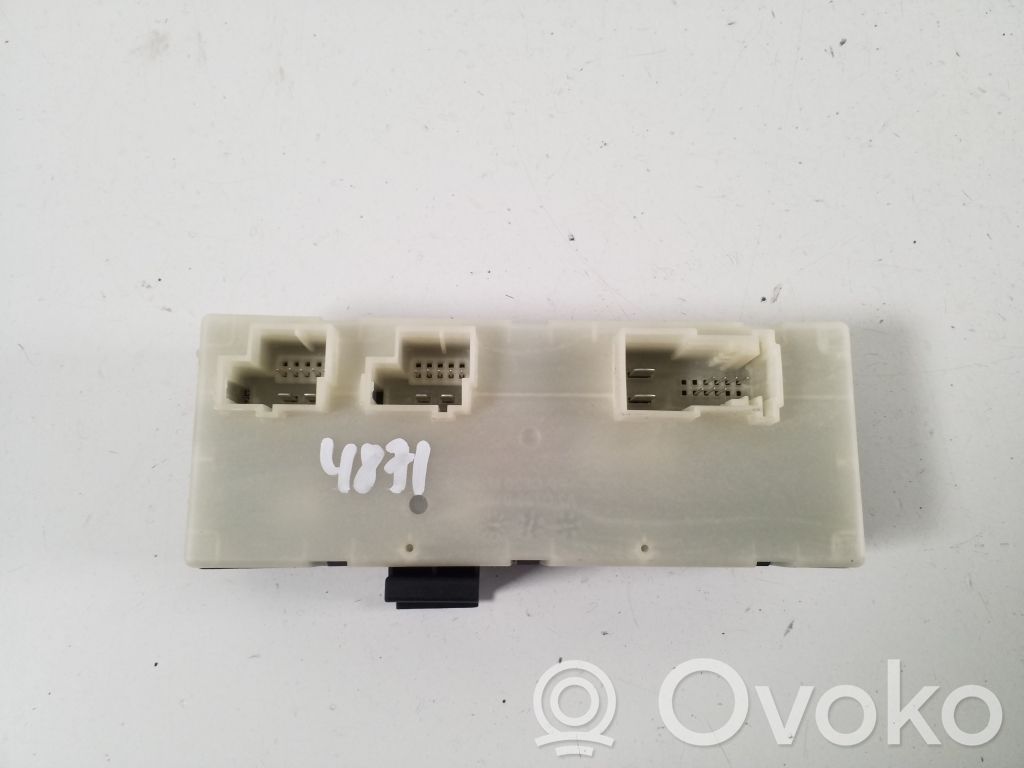BMW 2 F46 Tailgate/trunk control unit/module 