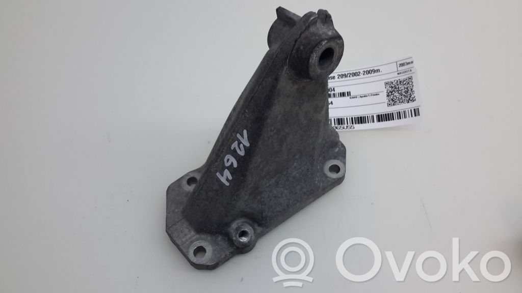 Mercedes-Benz CLK A209 C209 Engine mounting bracket 