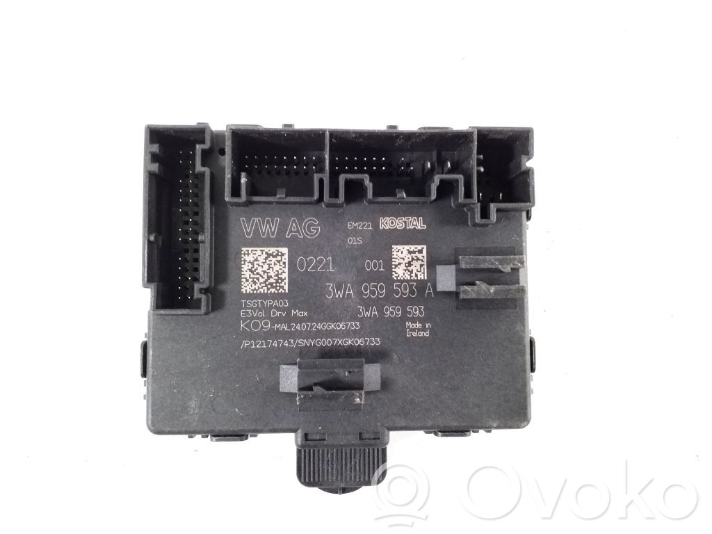 Volkswagen PASSAT B9 Door control unit/module 