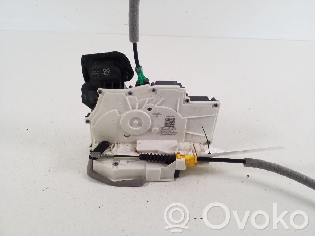 Audi A6 S6 C8 4K Takaoven lukko 