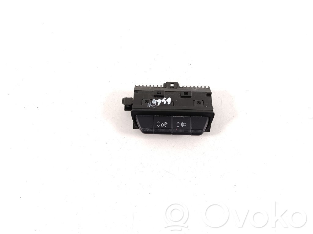 Renault Trafic III (X82) Interruptor/palanca de limpiador de luz de giro 