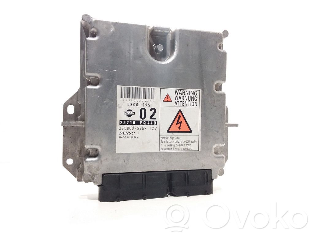 Nissan X-Trail T30 Engine control unit/module 
