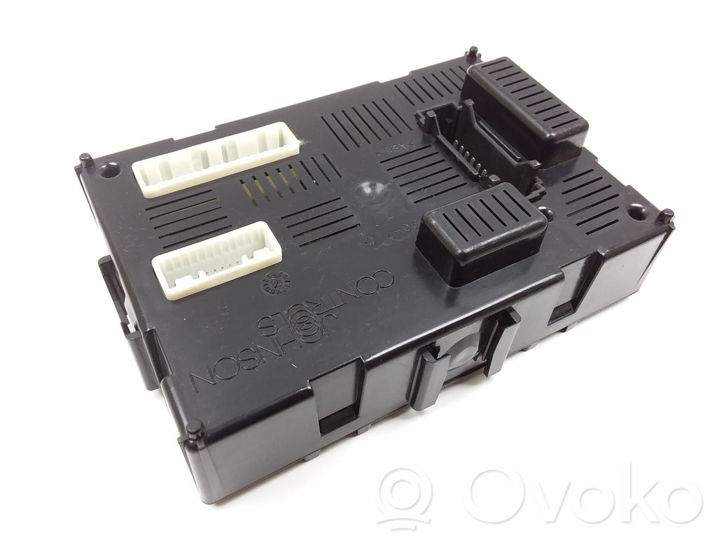 Comfort/convenience module   8200652286,281181266A,BCML2CR