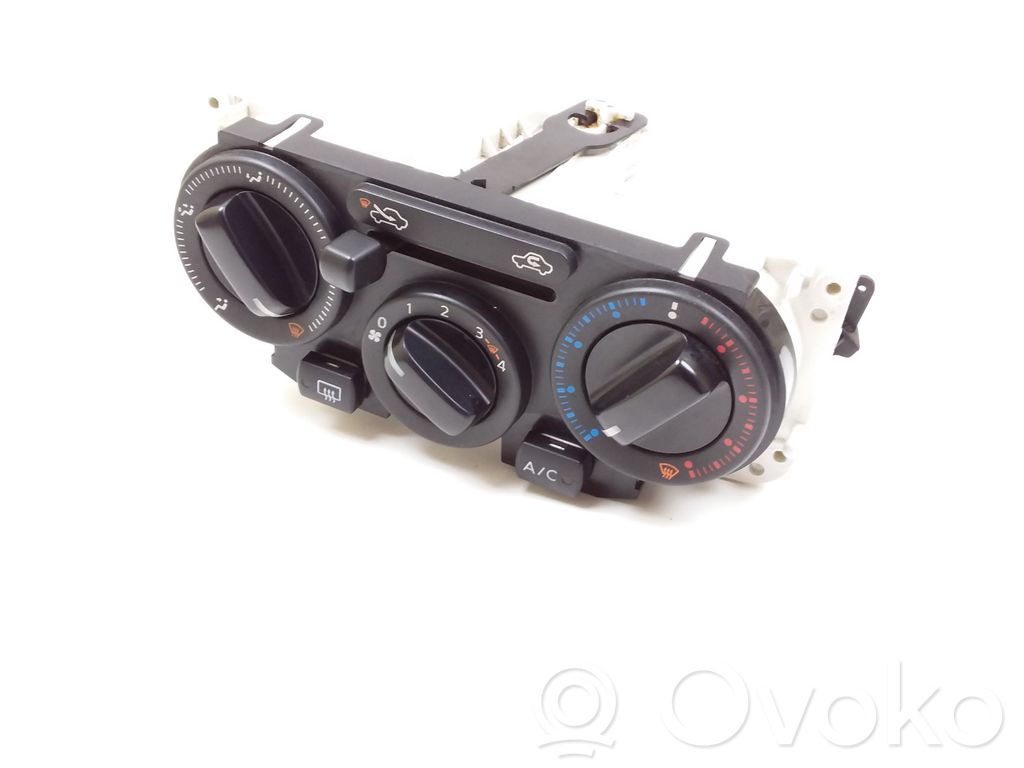Nissan Note (E11) Climate control unit 