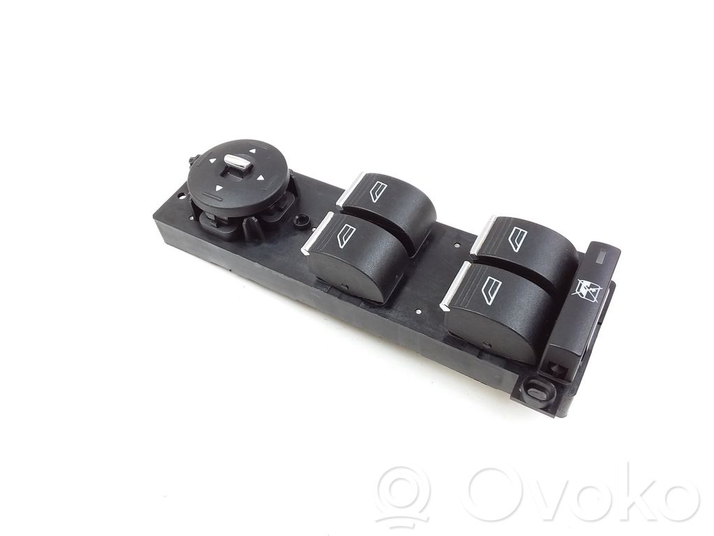 Ford Focus Electric window control switch 