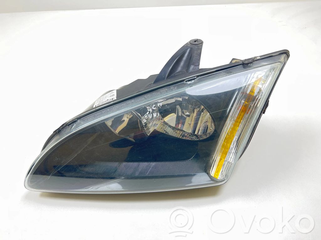 Ford Focus Scheinwerfer 