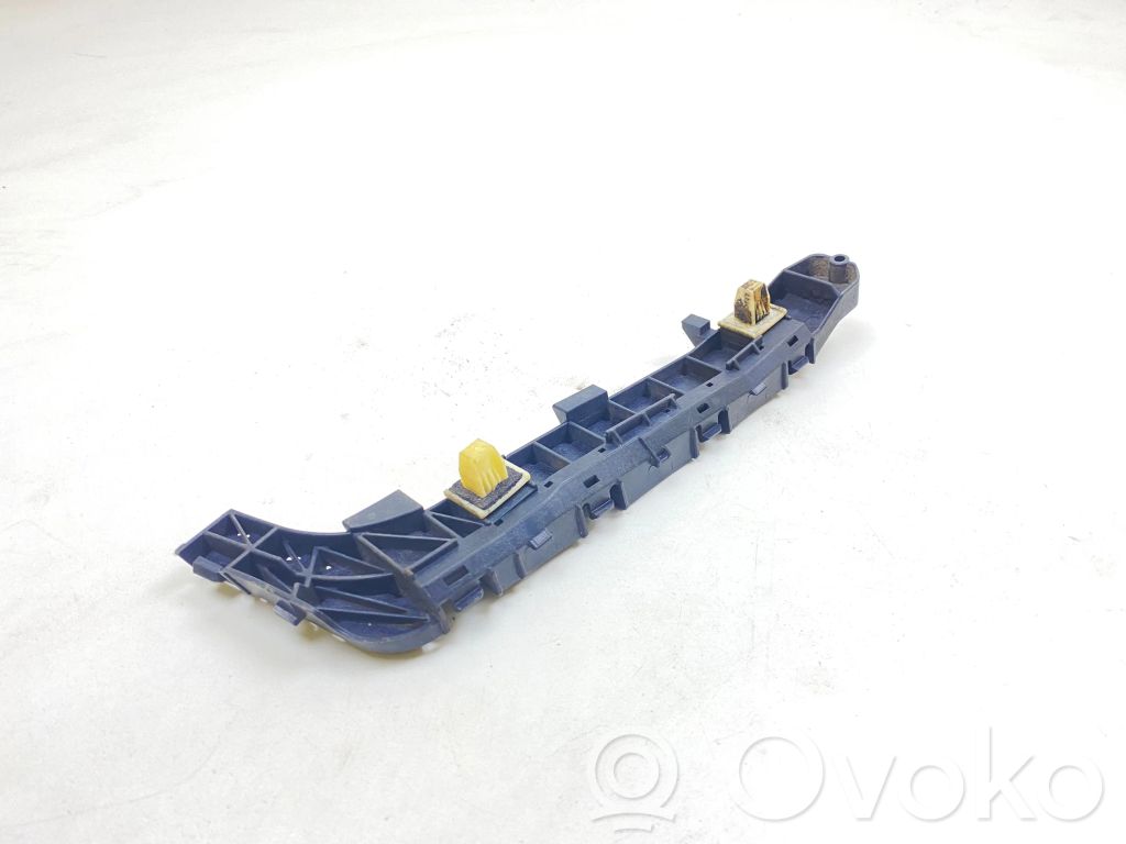 Honda Civic Rear bumper mounting bracket 