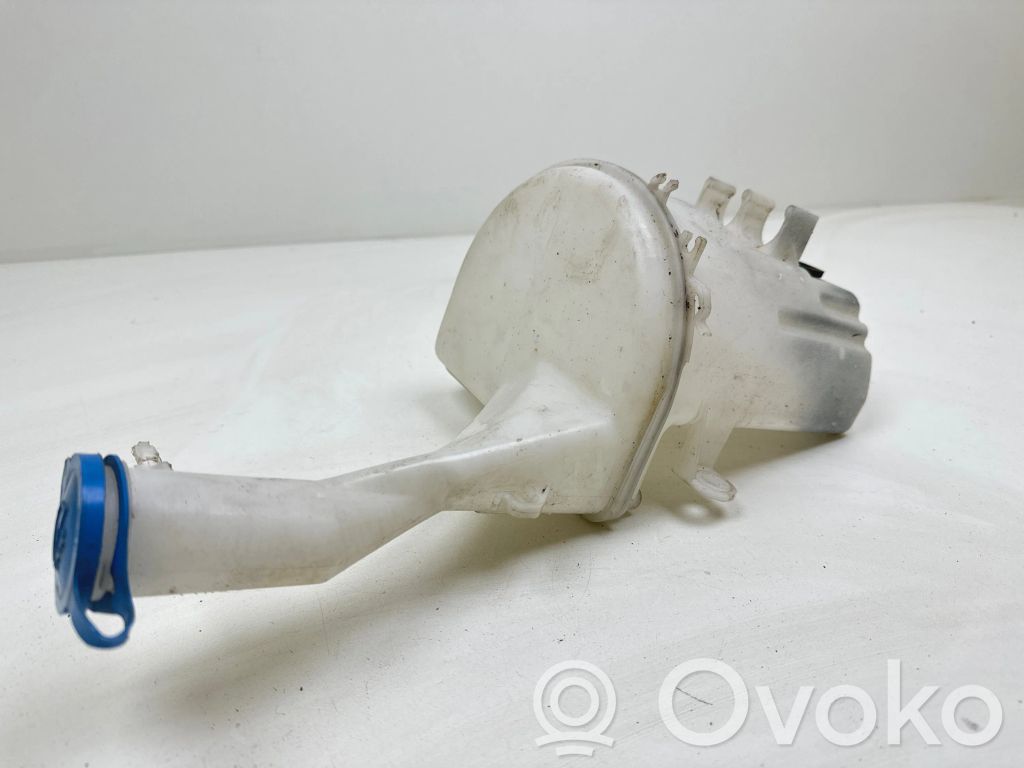 Toyota Yaris Depósito/tanque del líquido limpiaparabrisas 