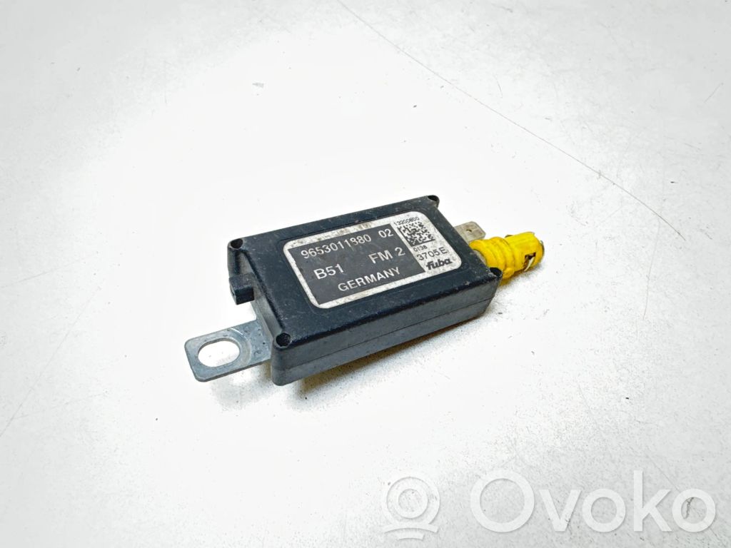 Citroen C4 I Antenos stiprintuvas 