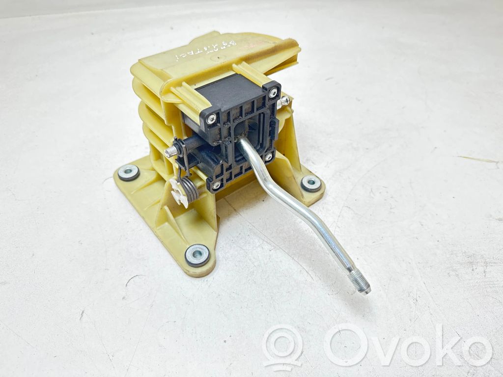 Gear shifter/selector