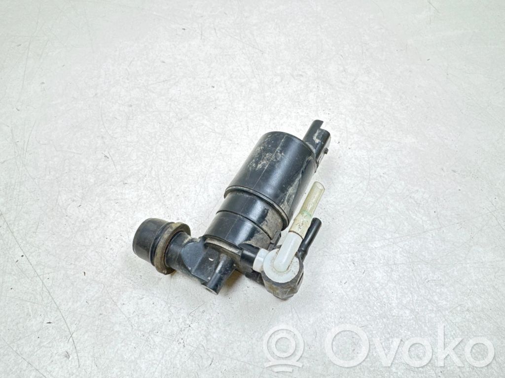Citroen Xsara Picasso Headlight washer pump 